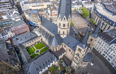 02_Pilhatsch_Bonner_Muenster_300x470