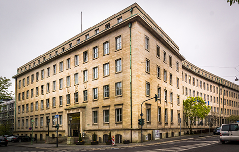 03_Pilhatsch_Poppelsdorf_Zurich_300x470